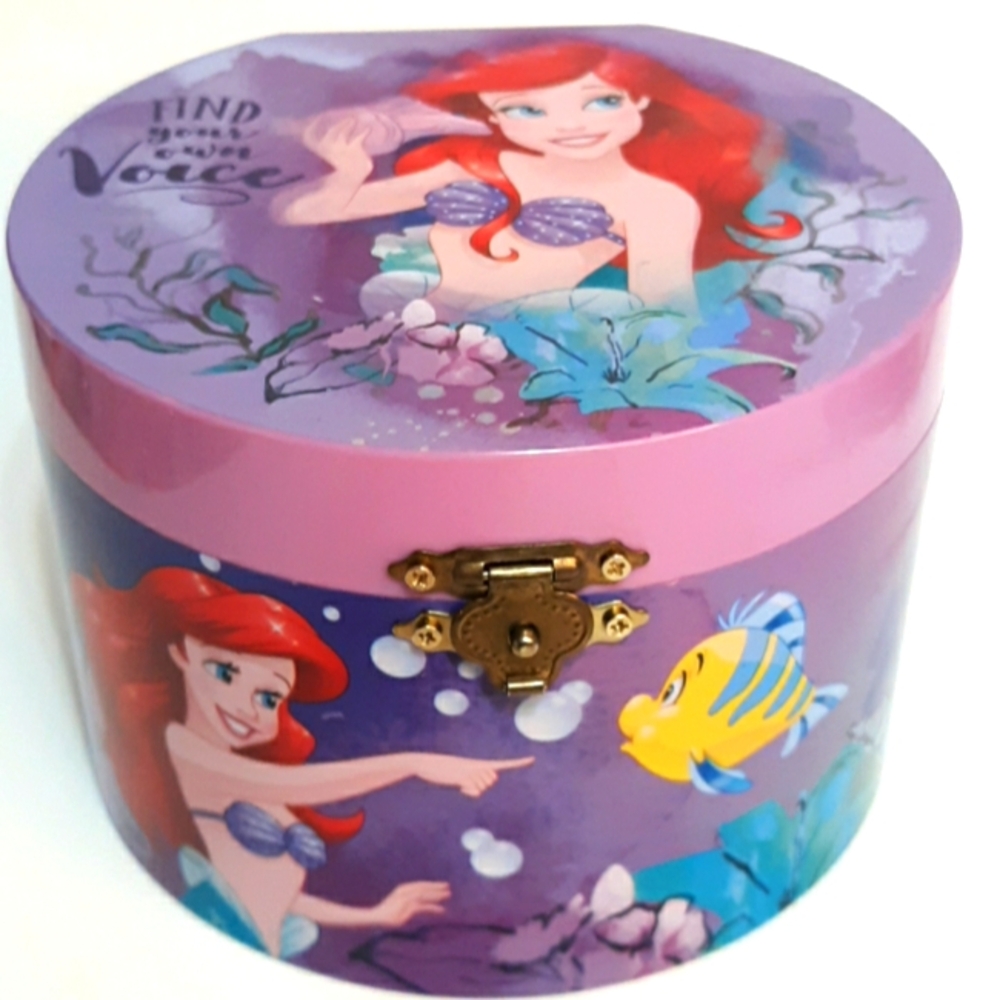 Little Mermaid Musical Jewelry Box Works Ariel Spins Plastic Still On Mirror